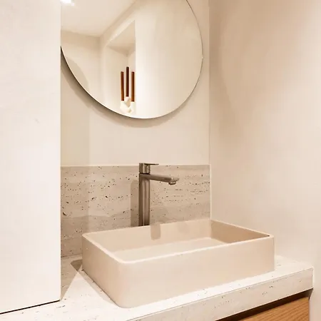 Apartment 4p 1br - Monthly - Step From Place Vendome